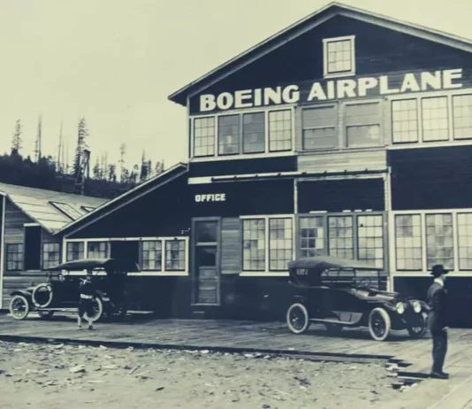 historia de Boeing